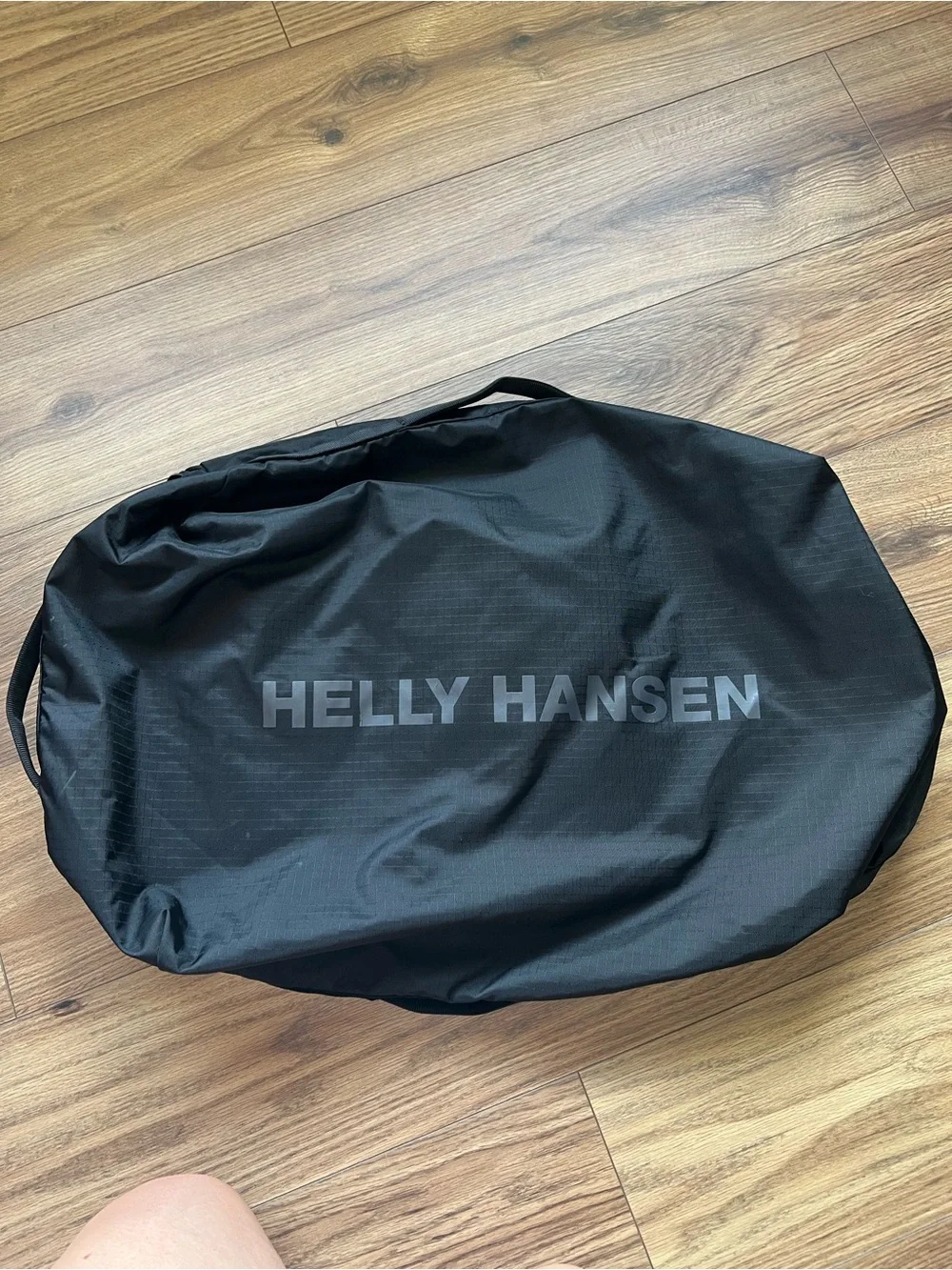 HELLY HANSEN Canyon Duffel Pack 50L Black Backpack Duffel Convertible Travel Bag